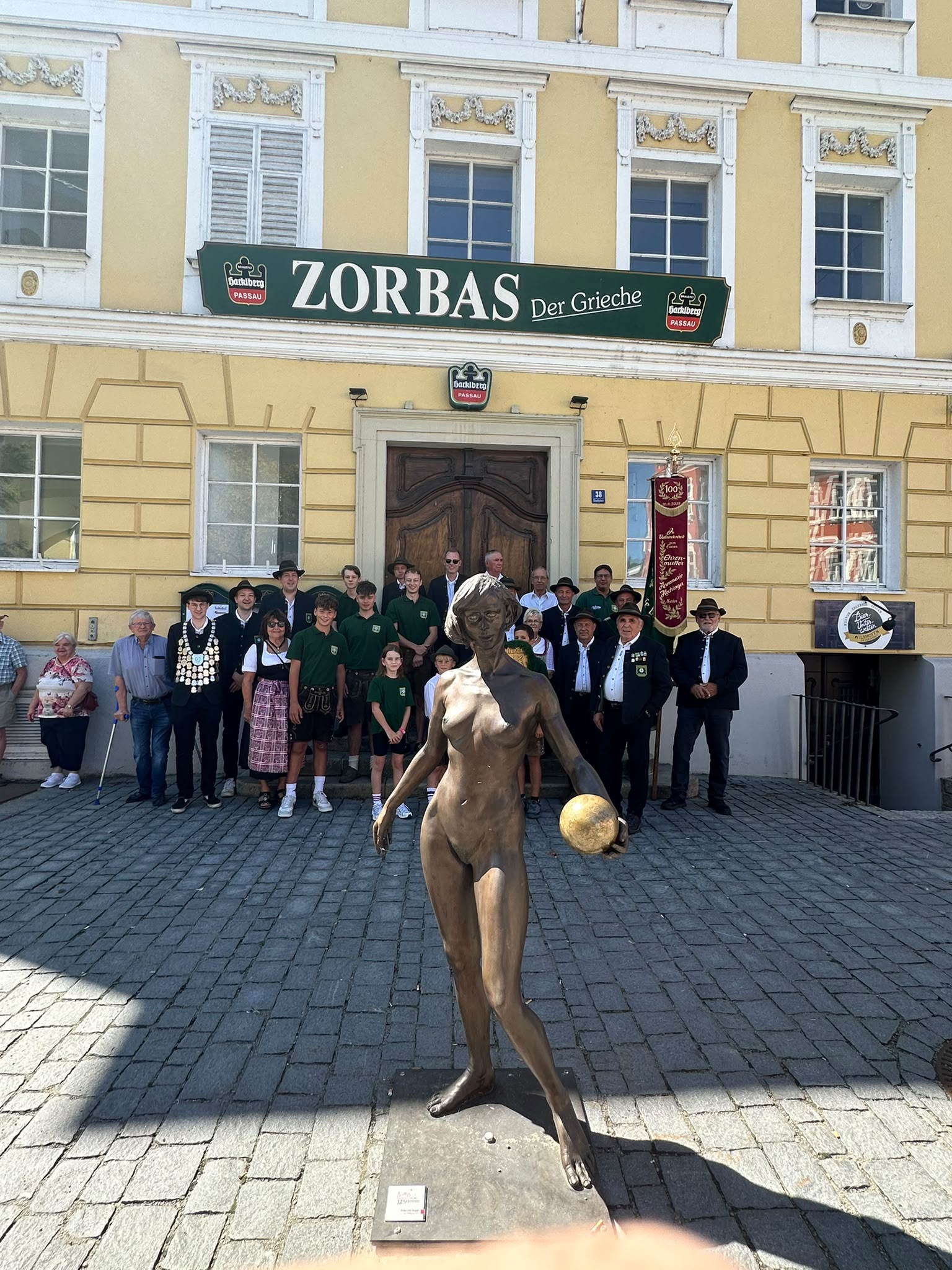 Vereinsaufstellung beim Volksfestumzug 2026
